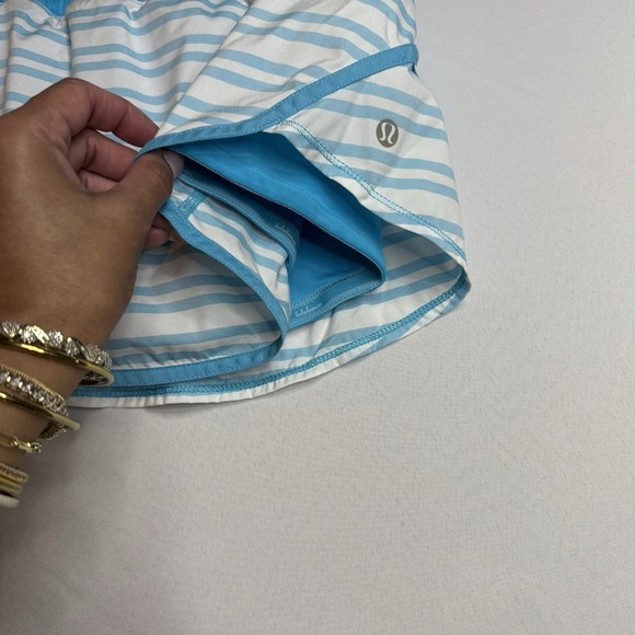 Lululemon Run Track Attack Skirt Skort Blue and White Stripe Athleisure Size 6 - Picture 6 of 12
